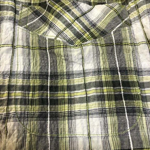 Kühl Men’s Short Sleeve Button up Shirt XXL - Picture 5 of 11